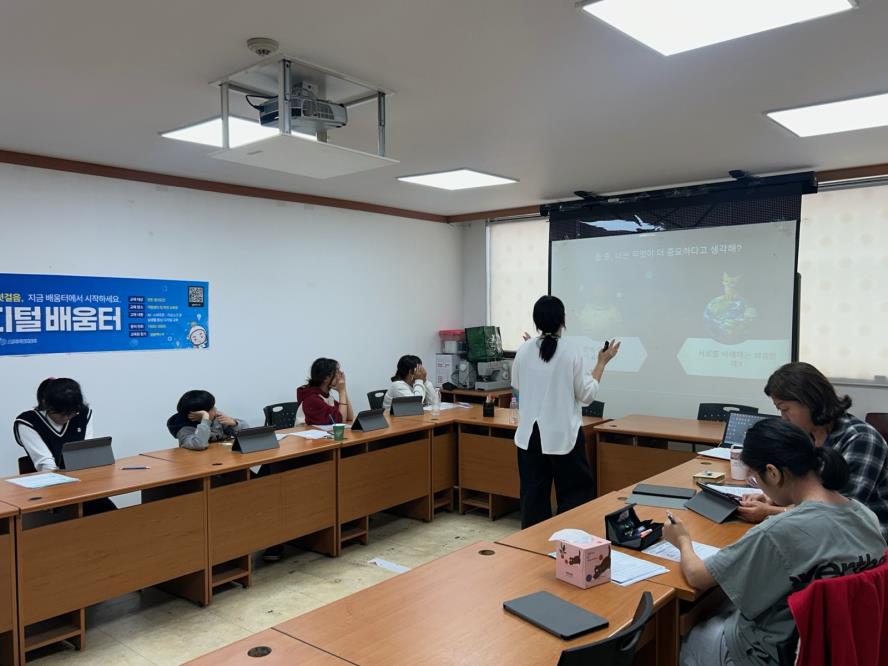 수원 권선구 세류3동 새마을문고, 어린이 대상 ‘찾아가는 AI 아카데미’ 지속 운영